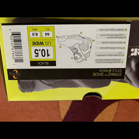 Work boots - Picture 4 of 7